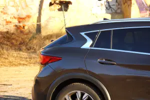 Infiniti QX30 - Prova su Strada 2017 - 13