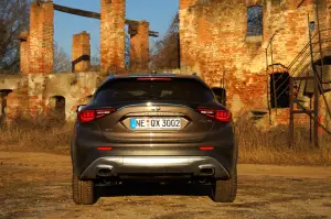 Infiniti QX30 - Prova su Strada 2017