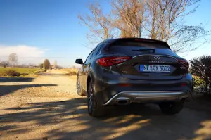 Infiniti QX30 - Prova su Strada 2017