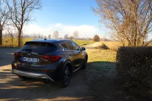 Infiniti QX30 - Prova su Strada 2017