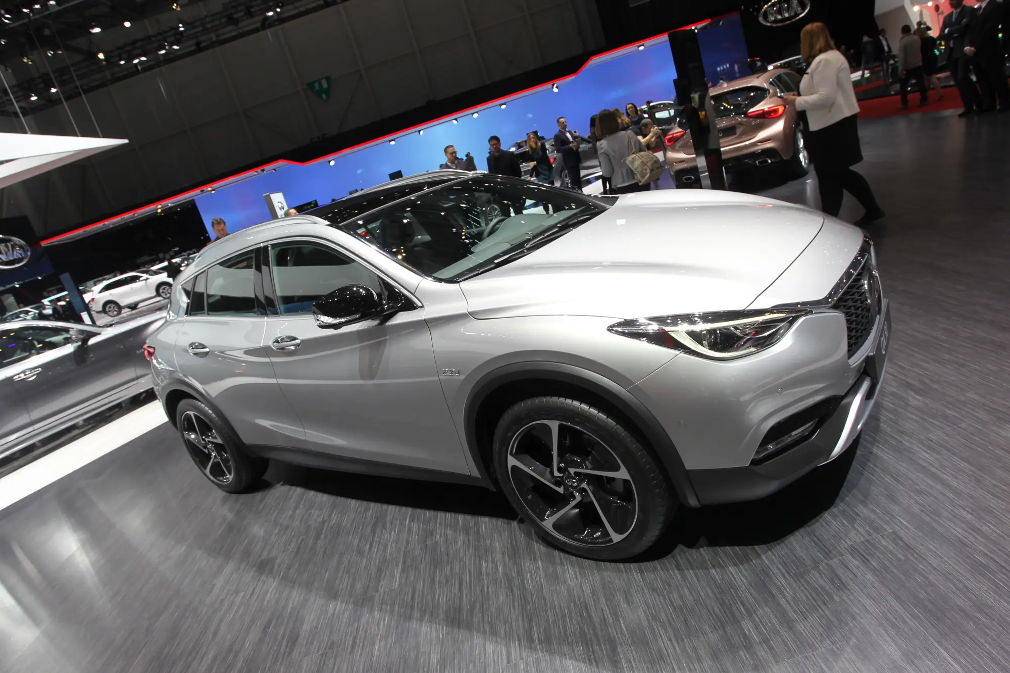Infiniti QX30 - Salone di Ginevra 2016 - 3