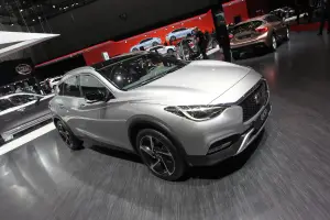 Infiniti QX30 - Salone di Ginevra 2016