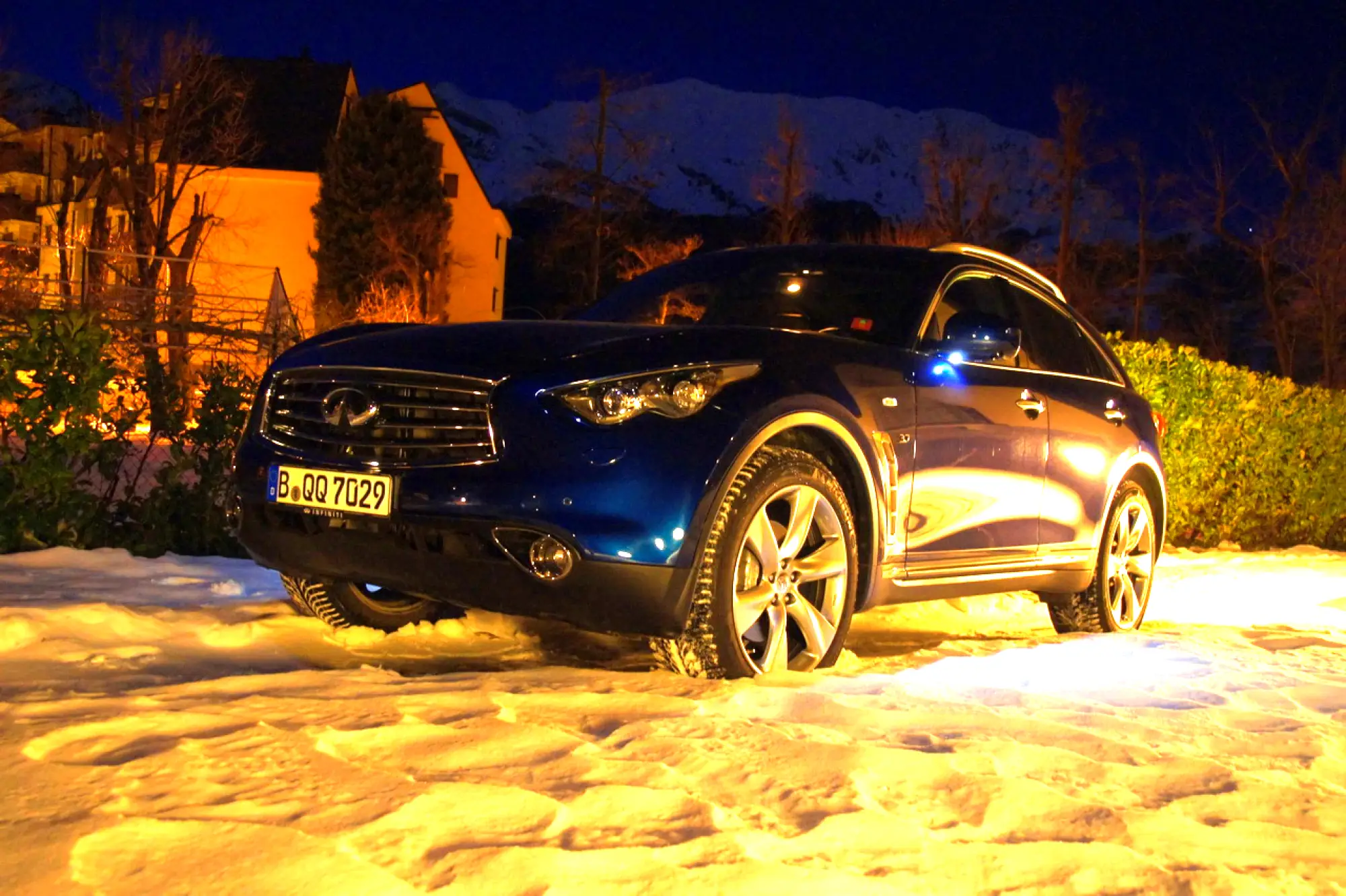 Infiniti QX70 3.7 S - Prova su strada 2015 - 7