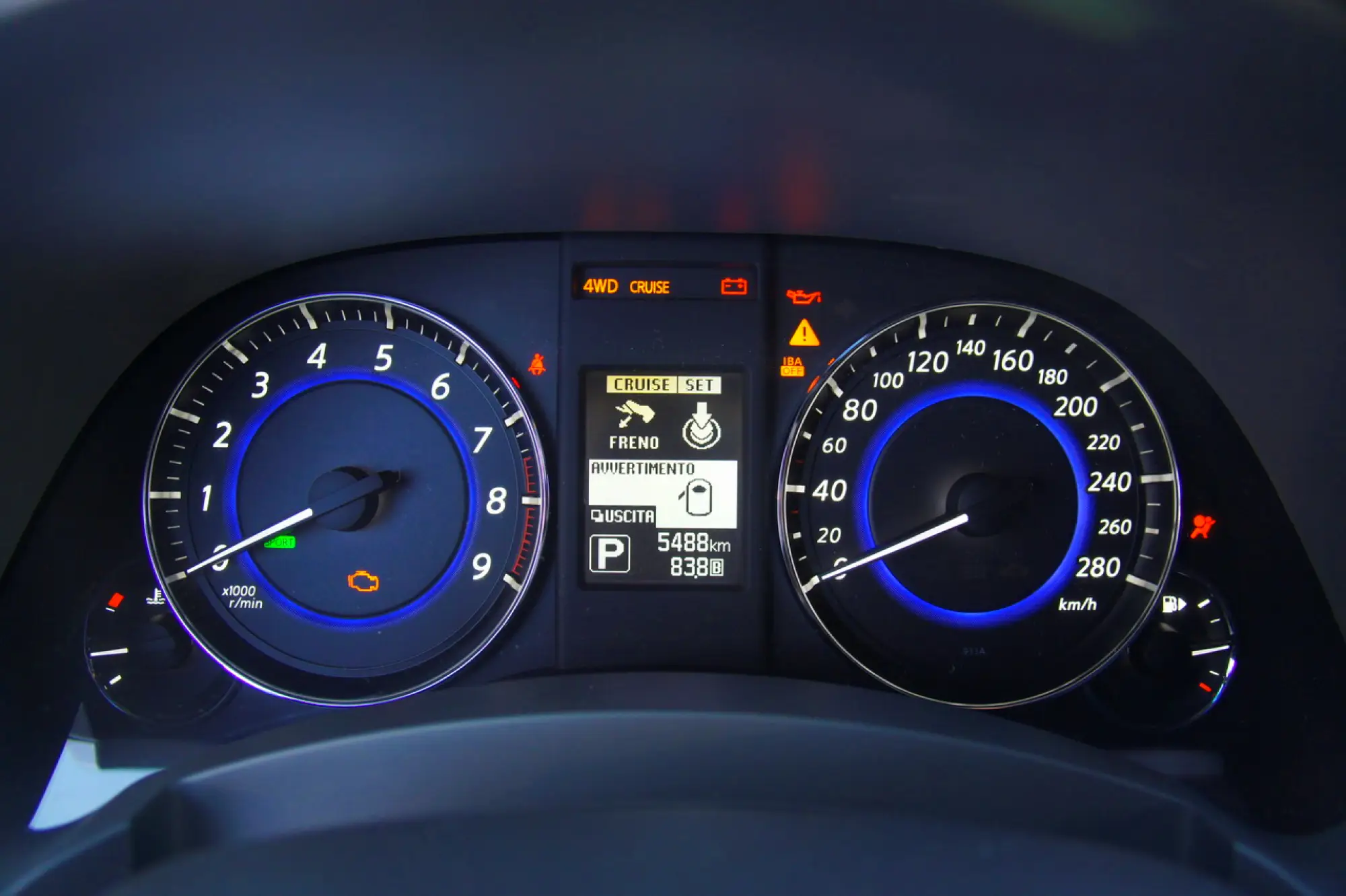 Infiniti QX70 3.7 S - Prova su strada 2015 - 29
