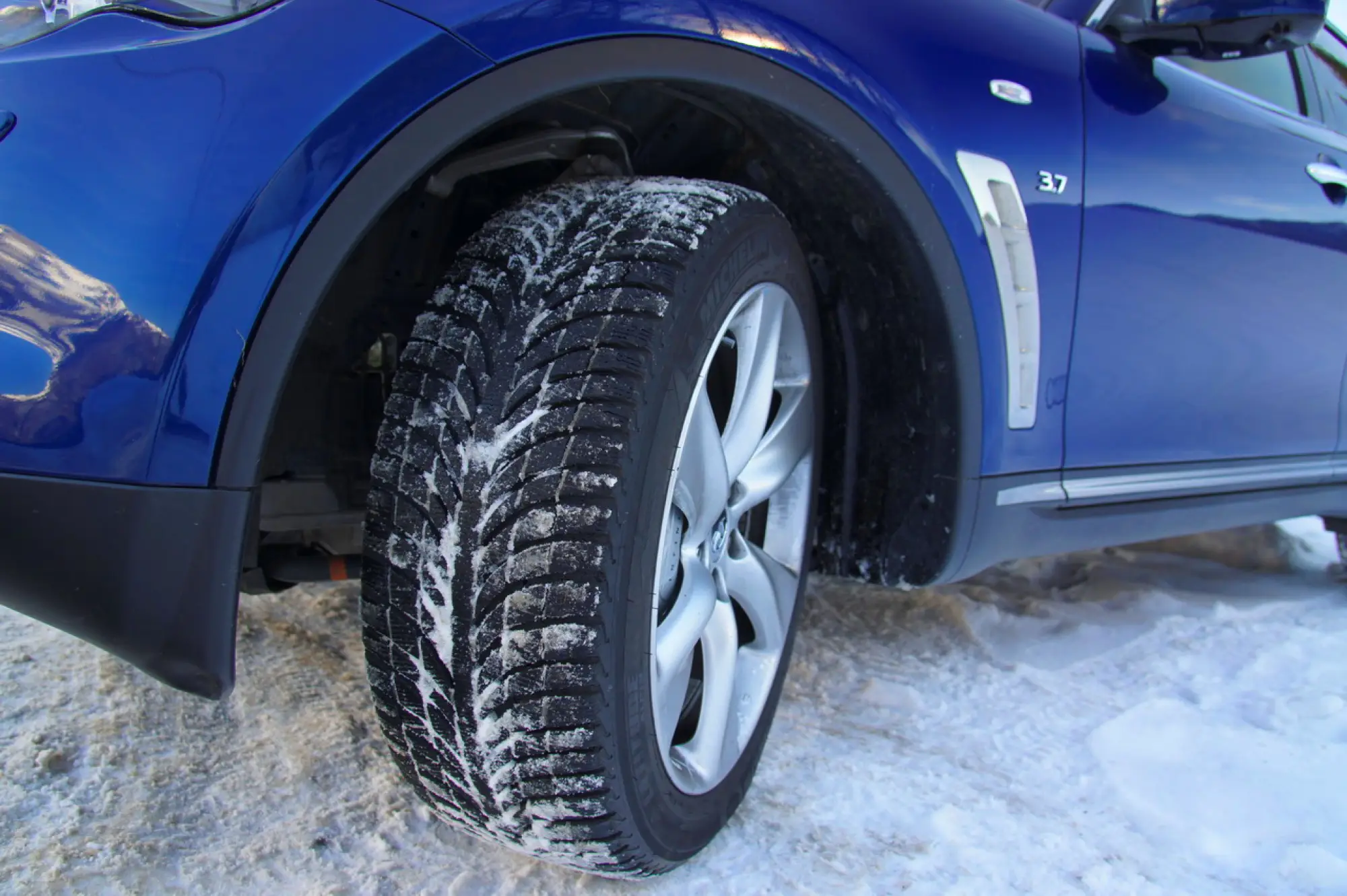 Infiniti QX70 3.7 S - Prova su strada 2015 - 44