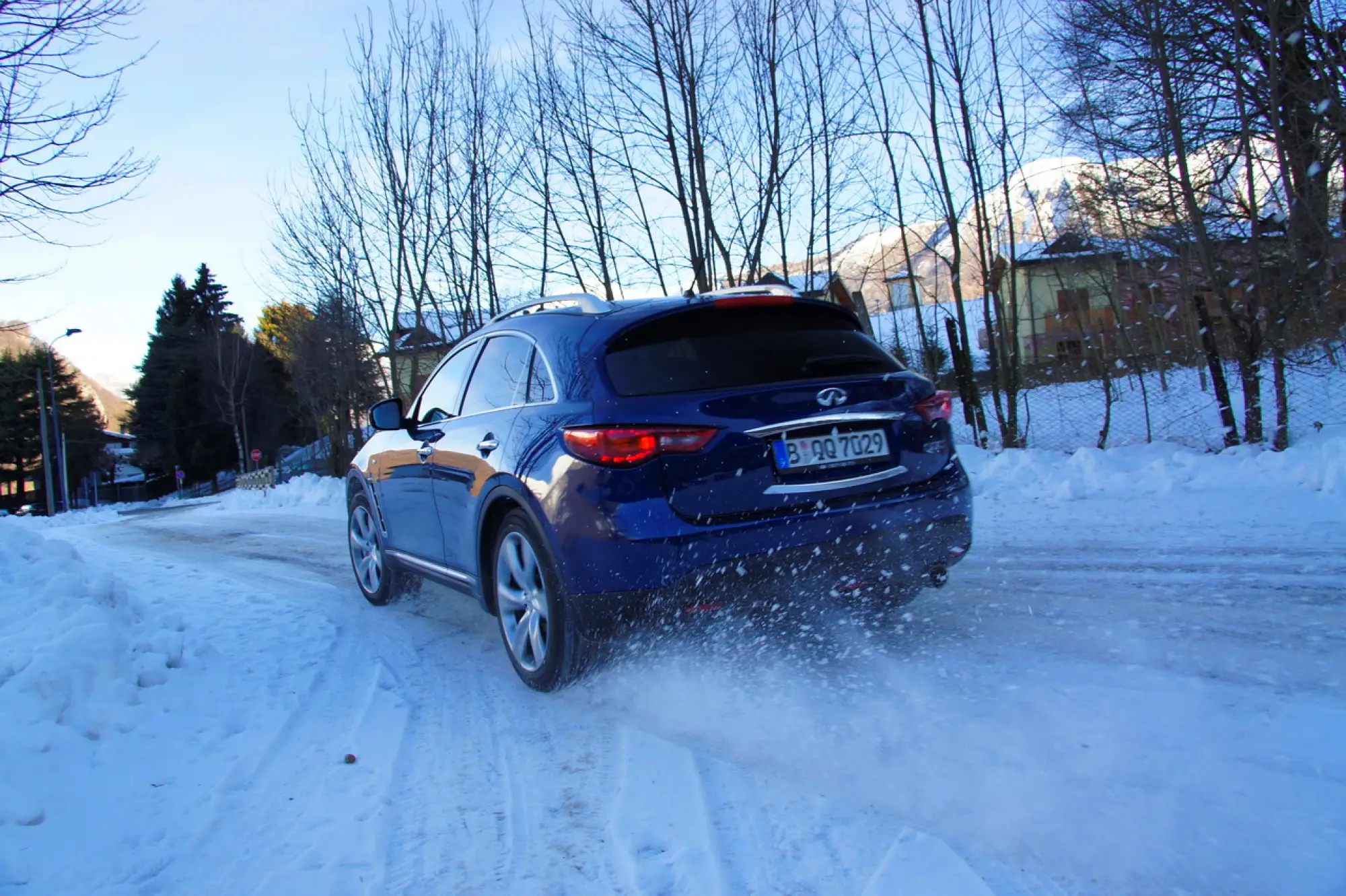 Infiniti QX70 3.7 S - Prova su strada 2015 - 99