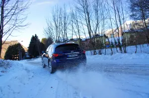 Infiniti QX70 3.7 S - Prova su strada 2015