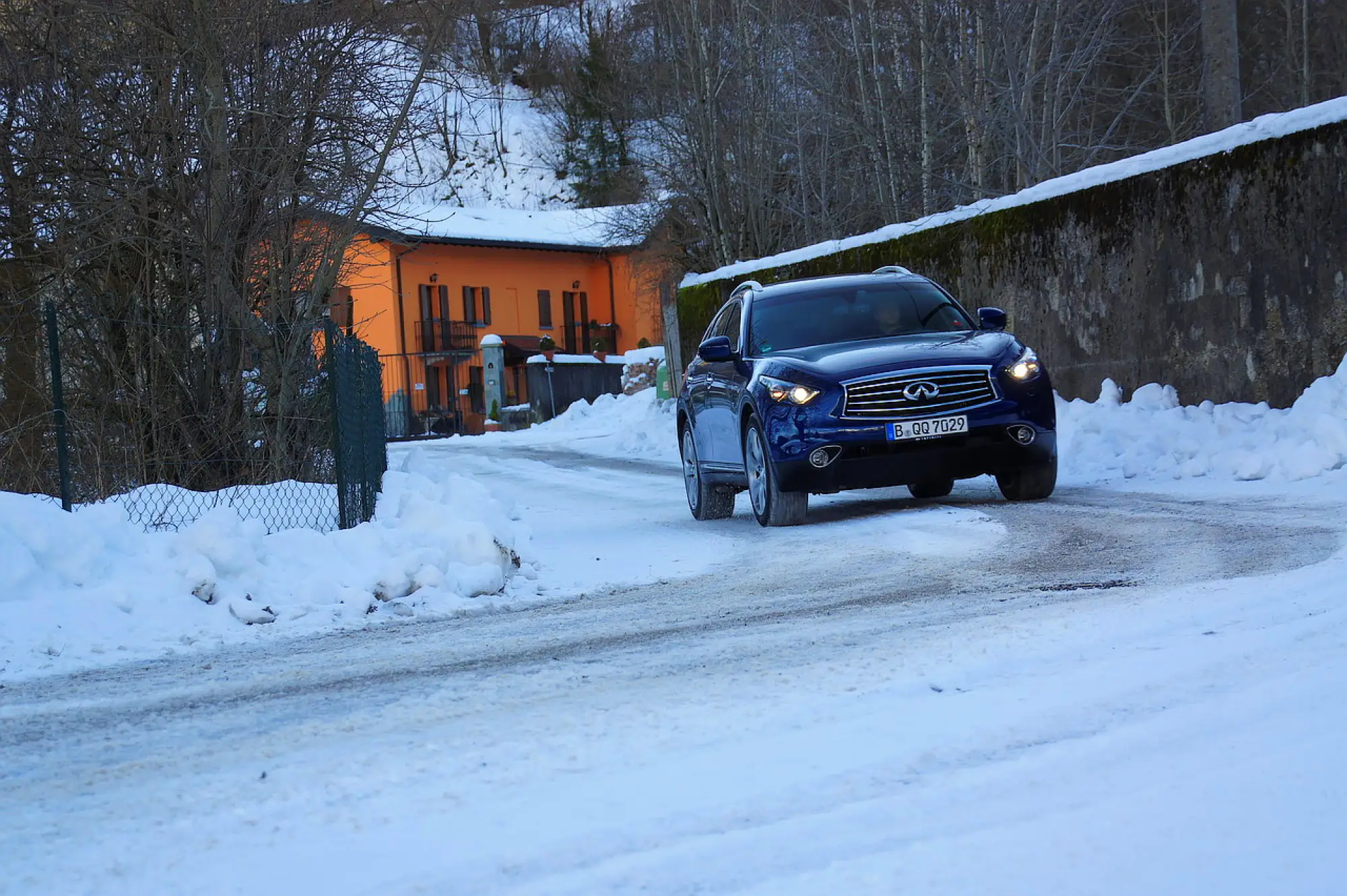 Infiniti QX70 3.7 S - Prova su strada 2015 - 106