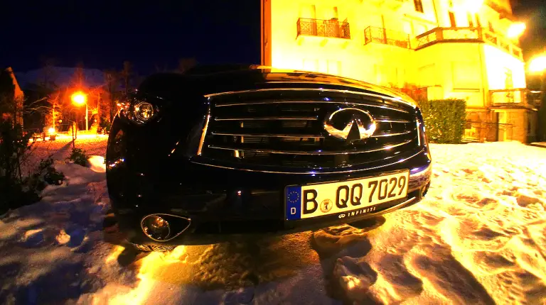 Infiniti QX70 3.7 S - Prova su strada 2015 - 114