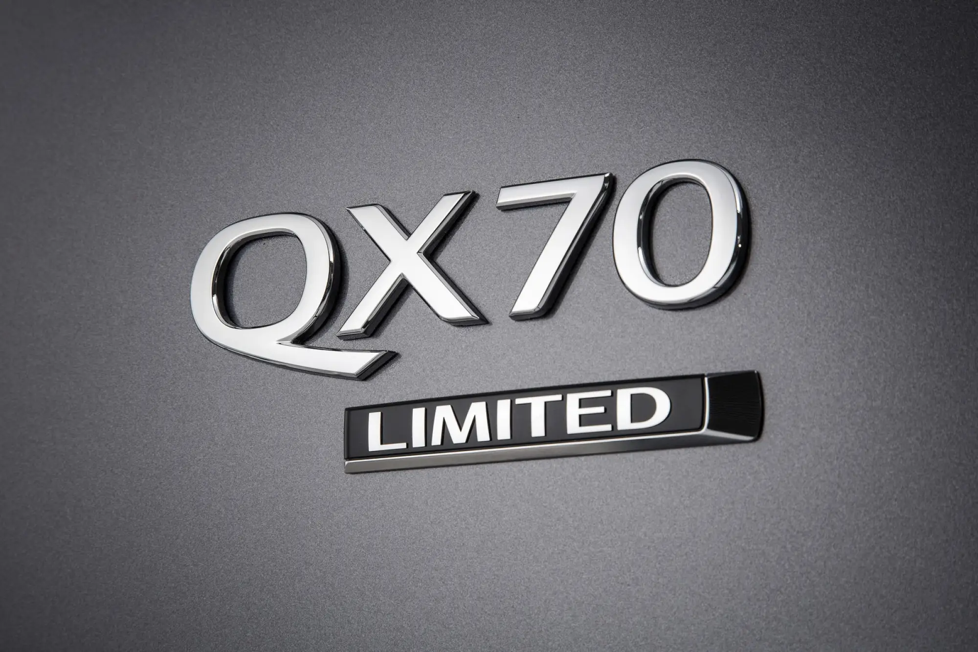 Infiniti QX70 Limited - 6