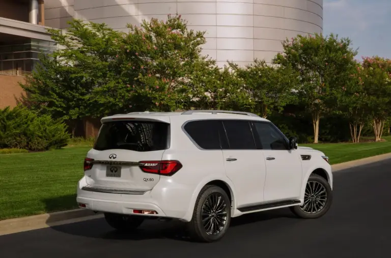 Infiniti QX80 2021 - Foto ufficiali - 17