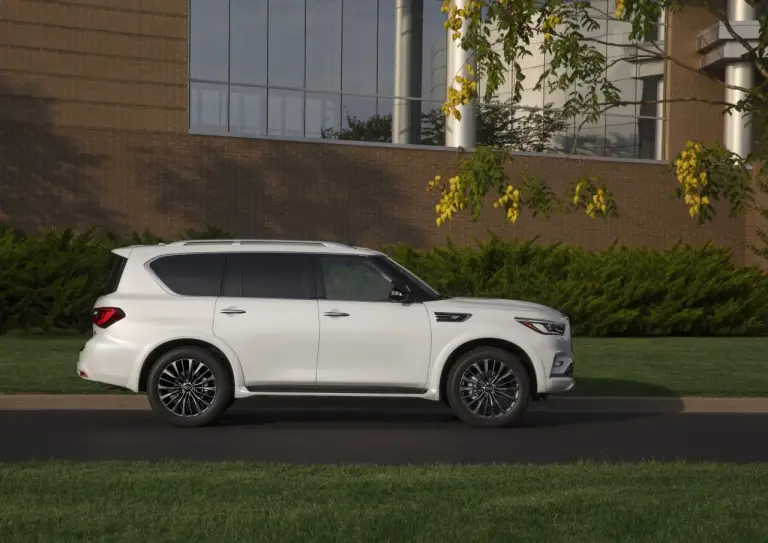 Infiniti QX80 2021 - Foto ufficiali - 2