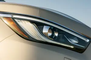 Infiniti QX80 - Teaser