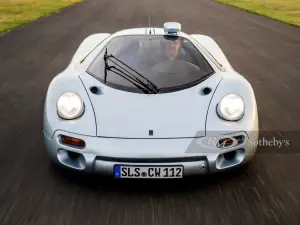 Isdera Commendatore 112i