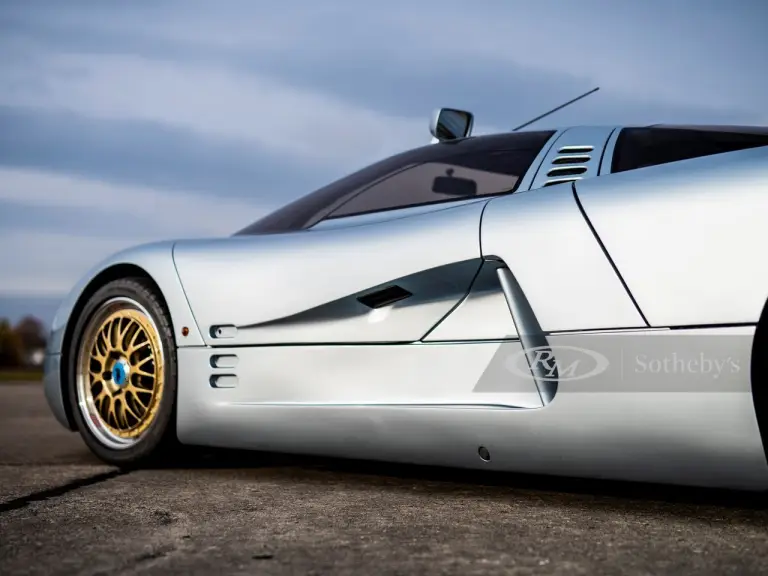 Isdera Commendatore 112i - 19