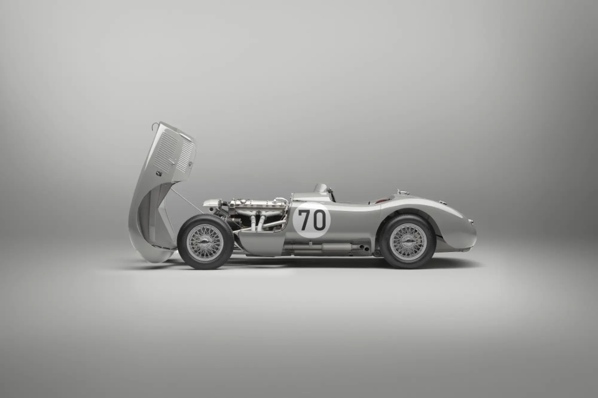 Jaguar C-Type Continuation 70 Edition - Foto ufficiali - 3