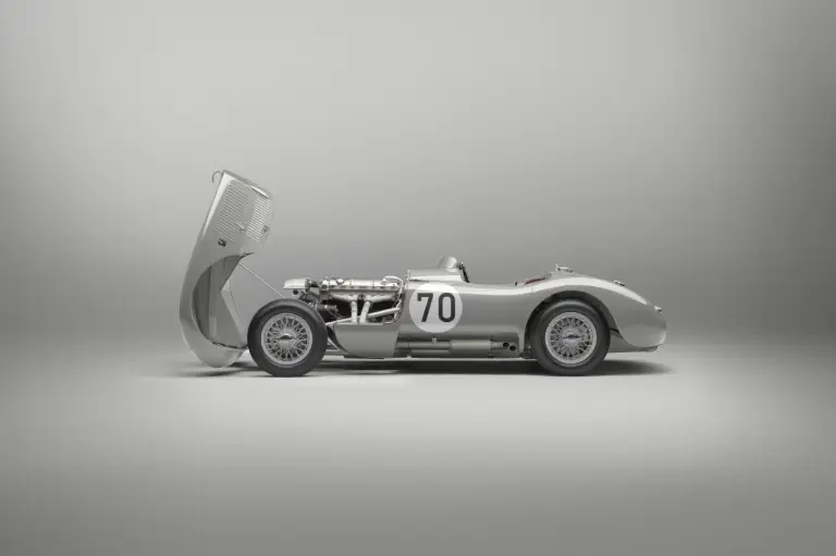 Jaguar C-Type Continuation 70 Edition - Foto ufficiali - 3