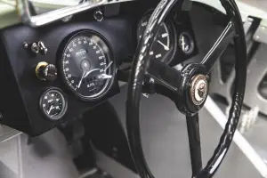 Jaguar C-Type Continuation Pastel Green - Foto