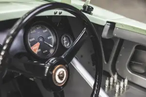 Jaguar C-Type Continuation Pastel Green - Foto