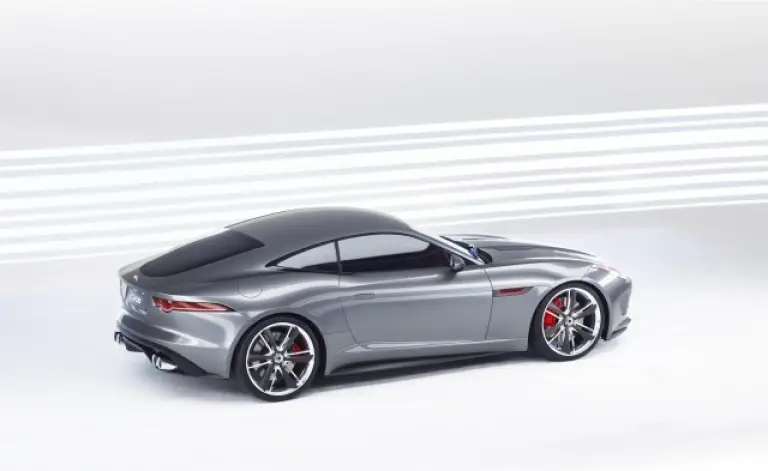 Jaguar C-X16 - 9
