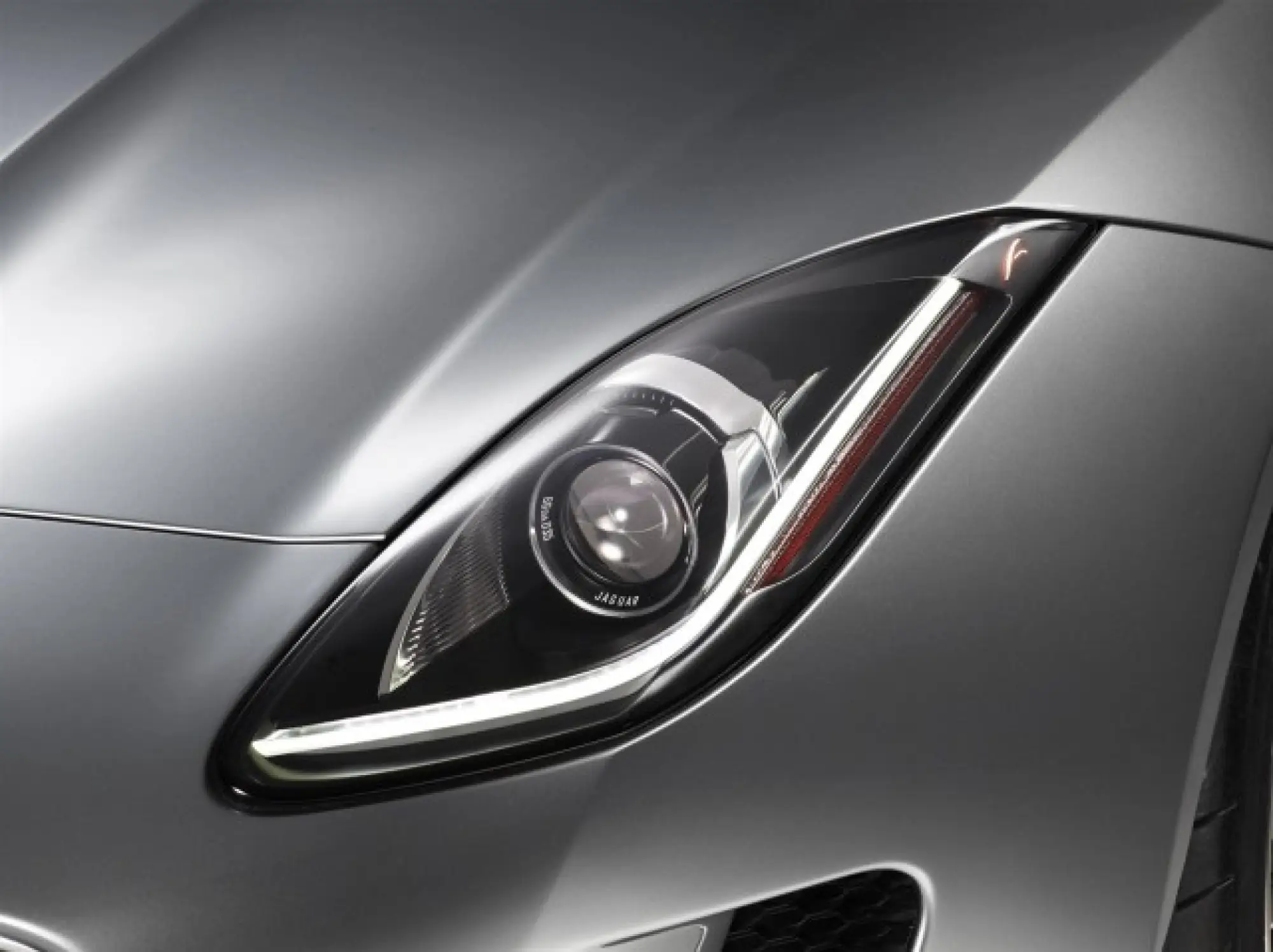 Jaguar C-X16 - 15