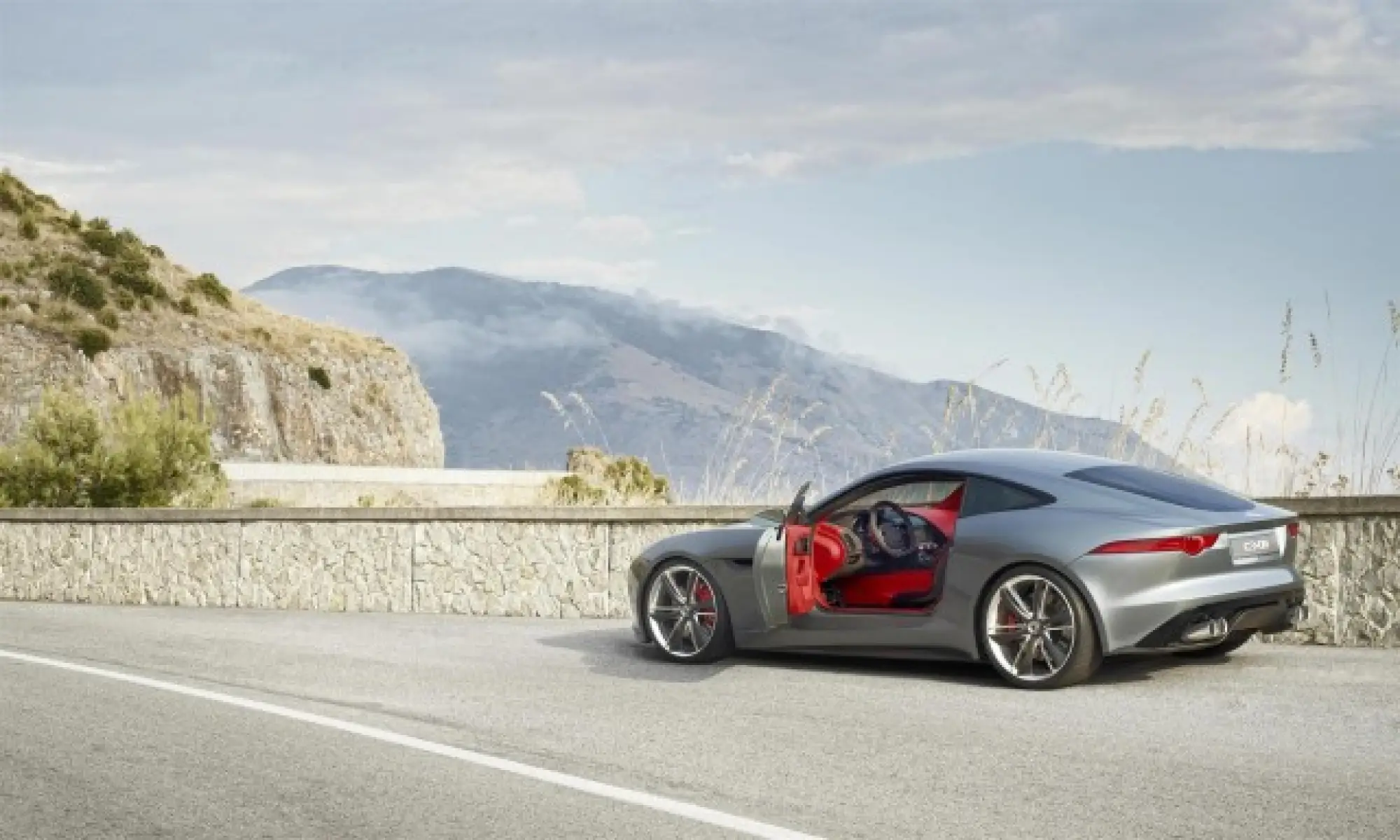 Jaguar C-X16 - 36