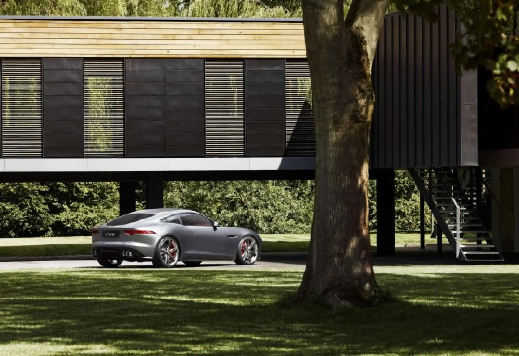 Jaguar C-X16 - 40