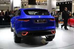 Jaguar C-X17 concept (live) - Salone di Francoforte 2013