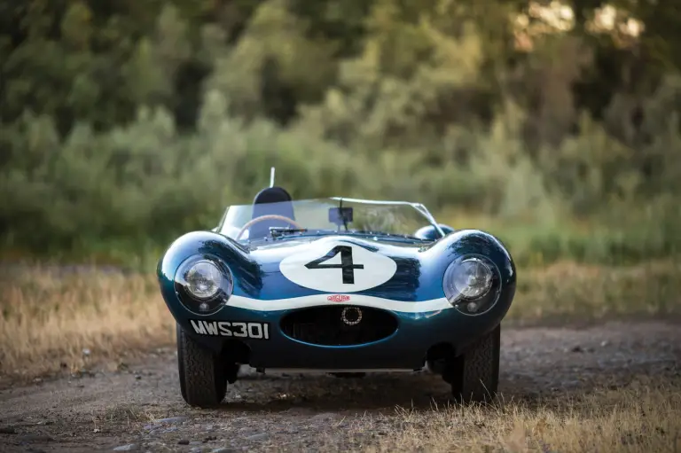 Jaguar D-Type (Ecurie Ecosse) - 12