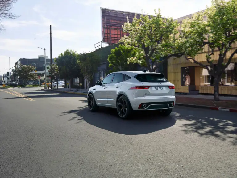 Jaguar E-Pace 2021 - 15