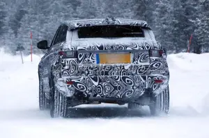 Jaguar E-PACE - Foto spia muletto 18-01-2016 - 7