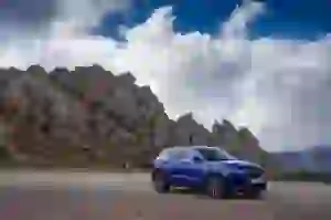 Jaguar E-PACE R-Dynamic S P300 - Test drive