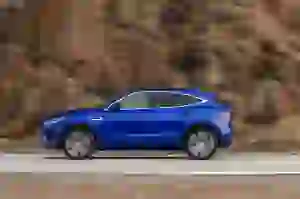 Jaguar E-PACE R-Dynamic S P300 - Test drive