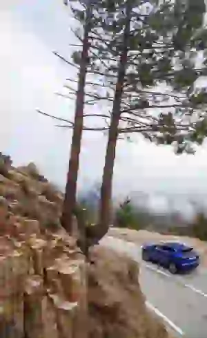 Jaguar E-PACE R-Dynamic S P300 - Test drive