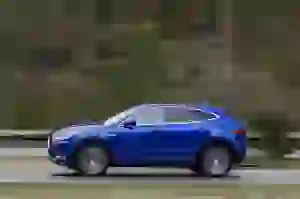 Jaguar E-PACE R-Dynamic S P300 - Test drive