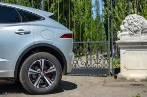 Jaguar E-Pace R Dynamic S P330e 2022 - Prova su Strada - 80