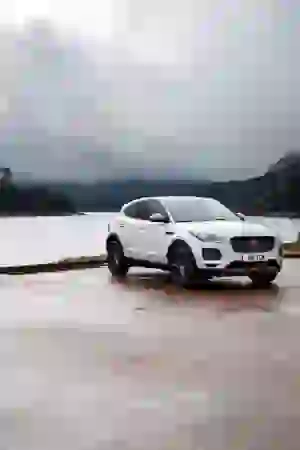 Jaguar E-PACE S D240 - Test drive - 101