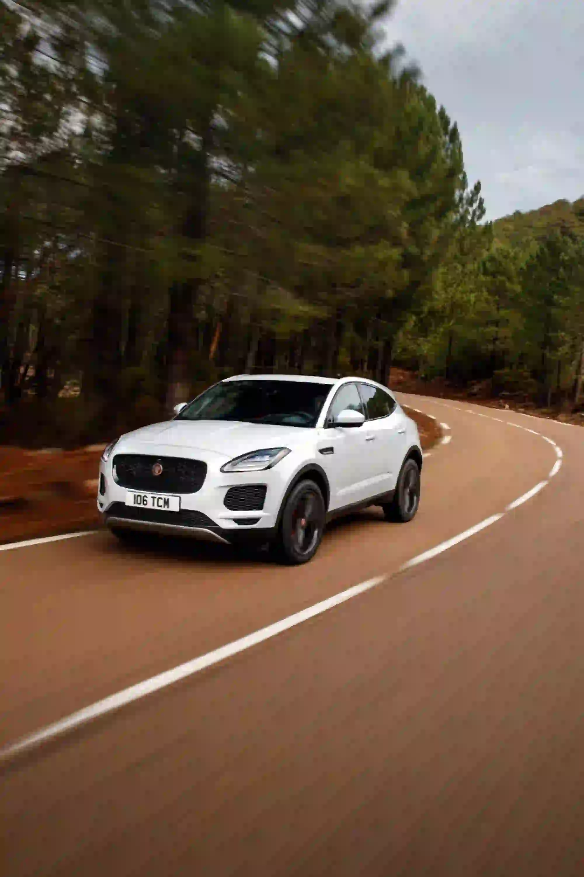 Jaguar E-PACE S D240 - Test drive - 9