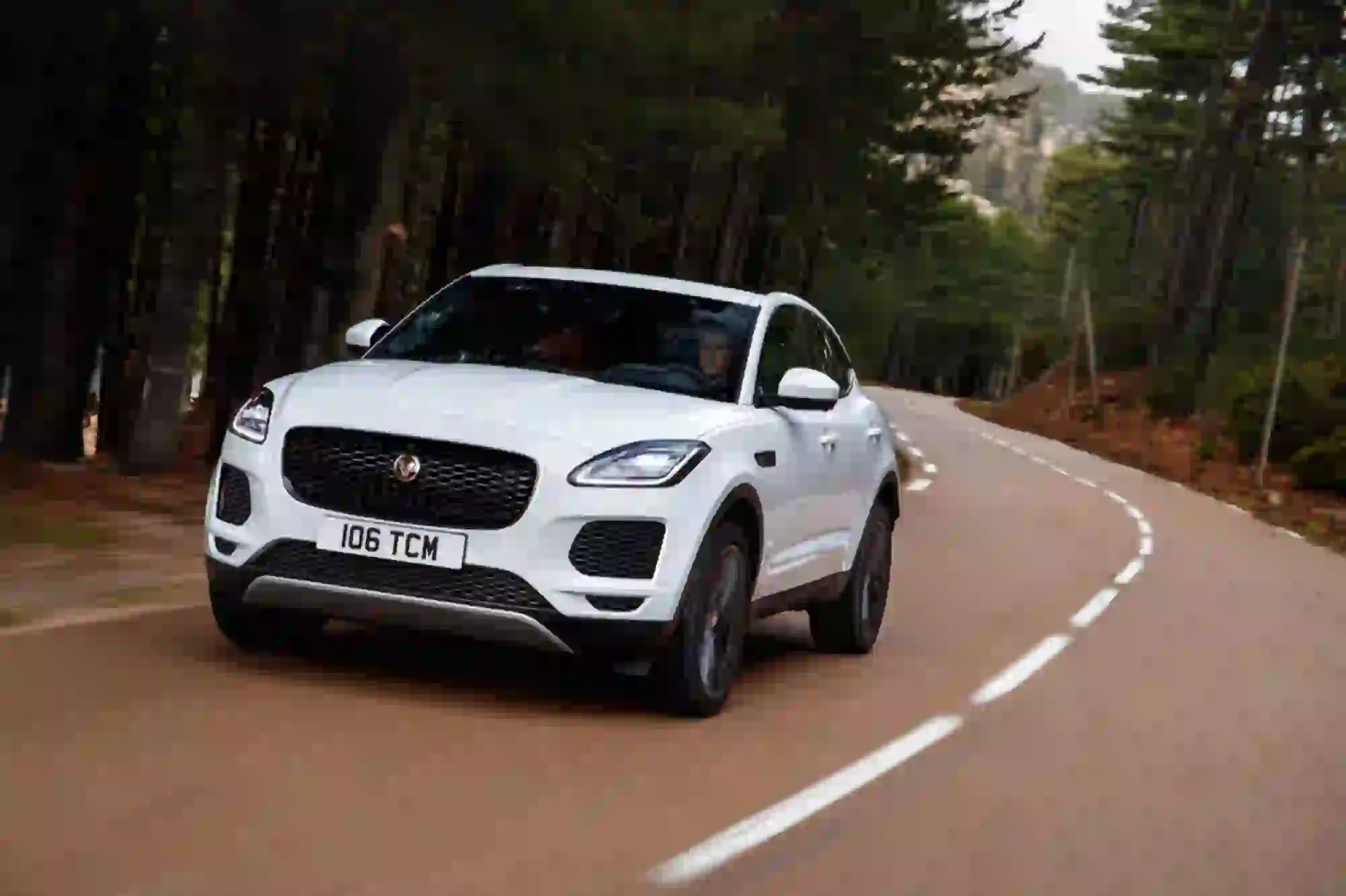 Jaguar E-PACE S D240 - Test drive - 12