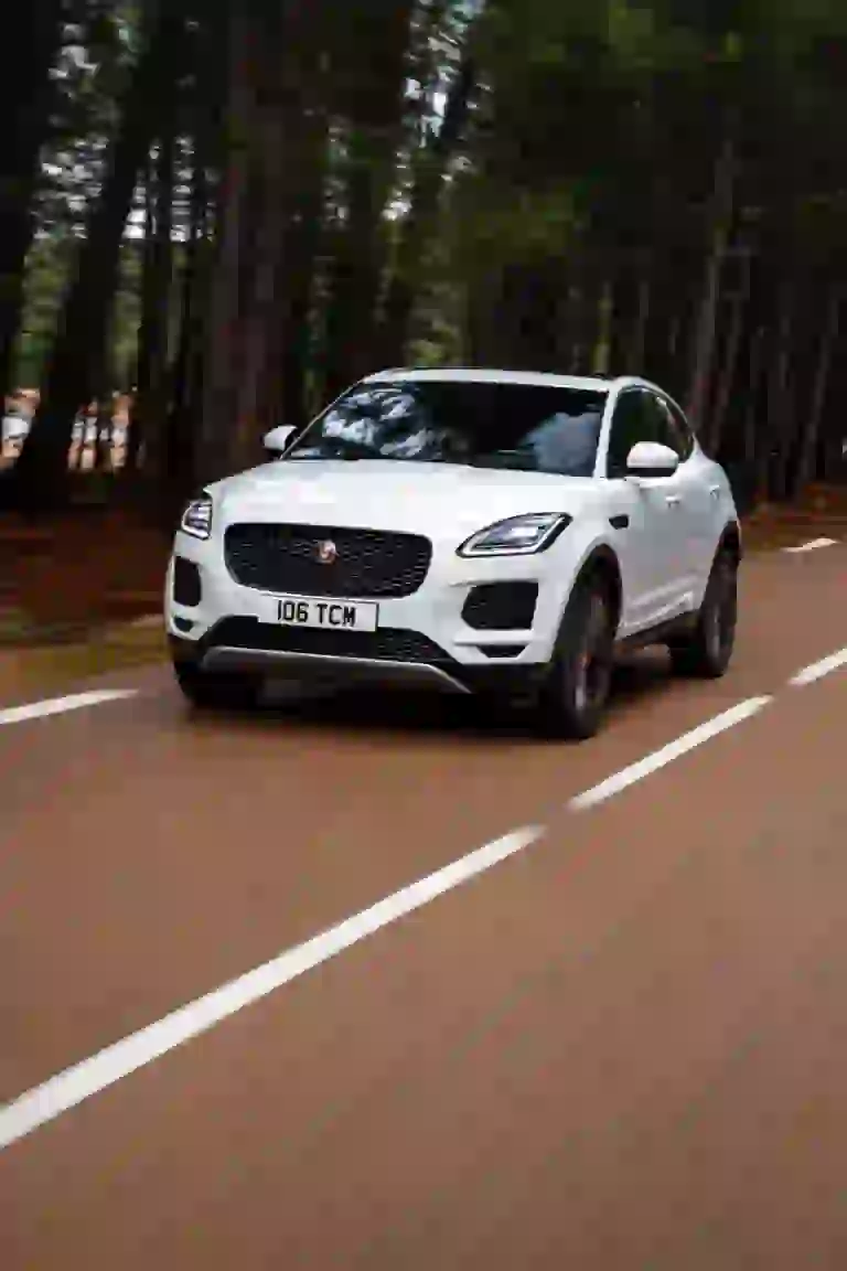 Jaguar E-PACE S D240 - Test drive - 14