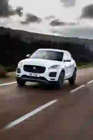 Jaguar E-PACE S D240 - Test drive