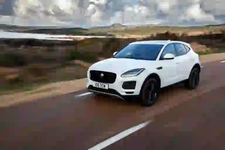 Jaguar E-PACE S D240 - Test drive - 34