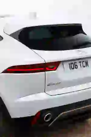 Jaguar E-PACE S D240 - Test drive