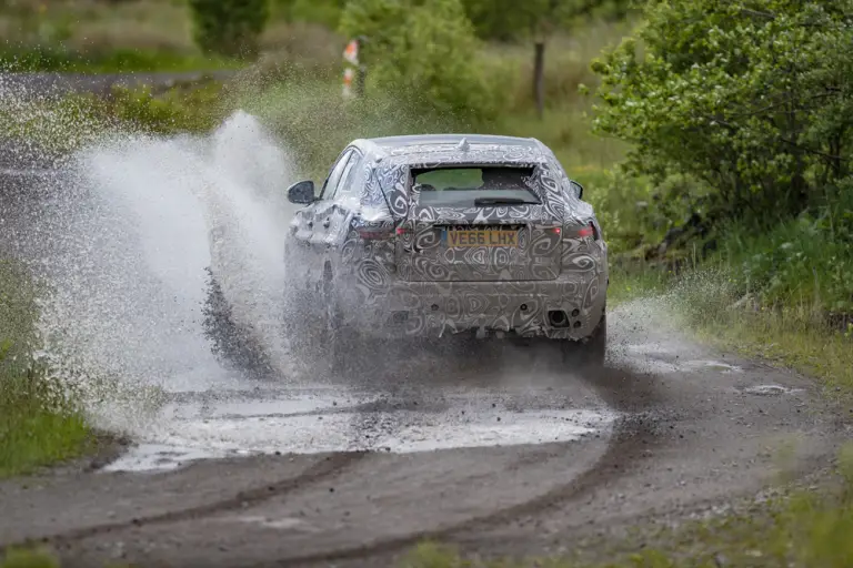 Jaguar E-Pace - Test - 3