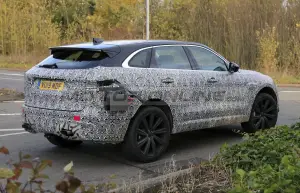 Jaguar F-Pace 2020 - Foto spia 29-11-2019 - 6