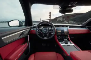 Jaguar F-Pace 2021