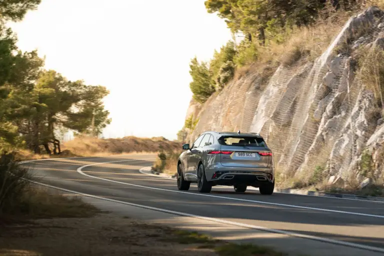 Jaguar F-Pace 2021 - 36