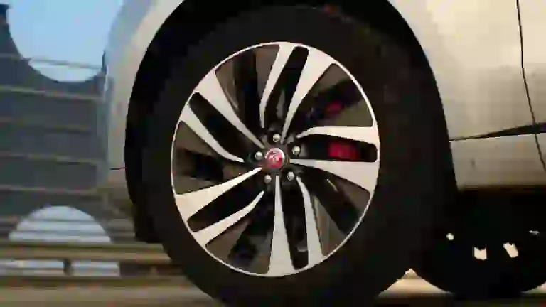 Jaguar F-Pace 400e AWD 2022 - 5