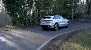 Jaguar F-Pace 400e AWD 2022 - 17