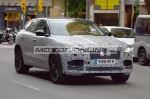 Jaguar F-Pace - Foto spia 12-9-2019